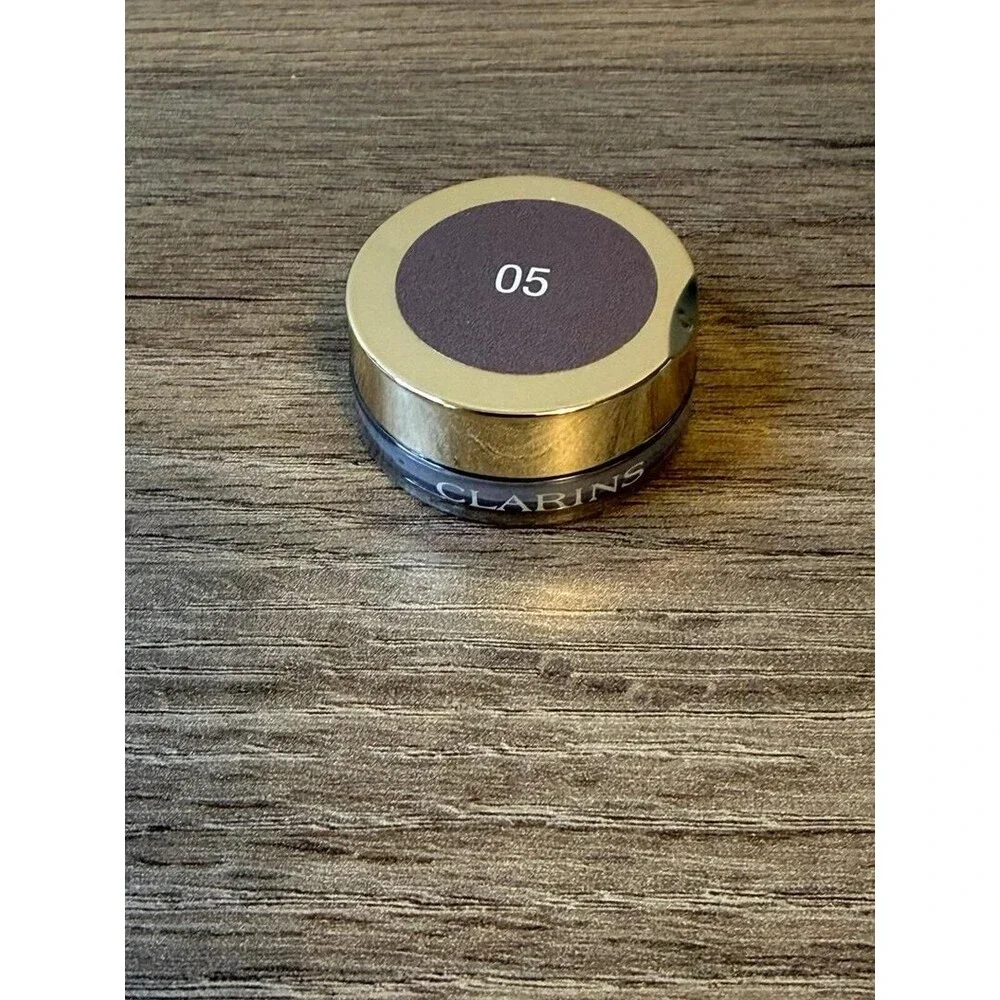 CLARINS Ombre Matte Cream-To-Powder Eyeshadow - 05 Sparkle Grey